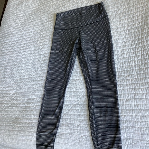 lululemon athletica Pants - Lululemon High Rise Leggings